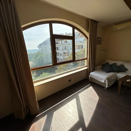 아파트 Sea View Next To Sea Garden And 바르나